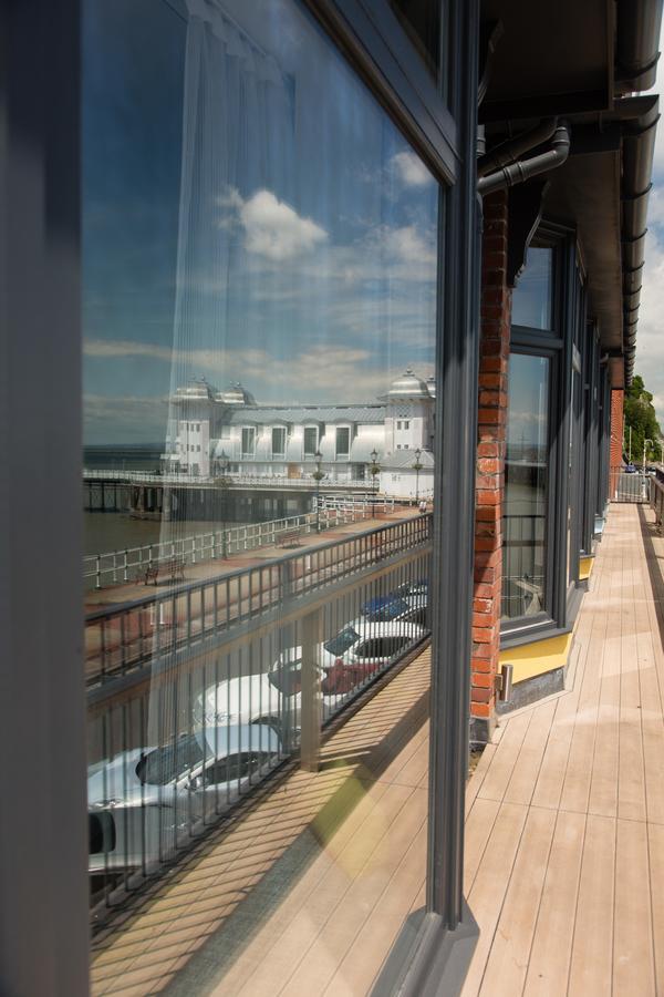 Restaurant James Sommerin Hotel Penarth Esterno foto